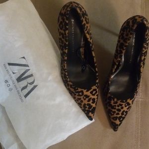 zara pumps